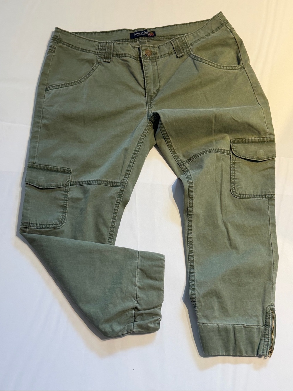 Y2K 2000’s Levi's Low Rise Baggy Cargo Capri Crop Pants Army Green Sz 13 - Picture 6 of 14